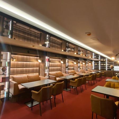 Aqua Hotel Termal โมชนมายารูวาร์ ภายนอก รูปภาพ