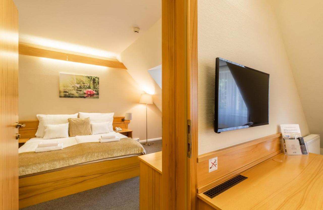 Aqua Hotel Termal โมชนมายารูวาร์ ภายนอก รูปภาพ